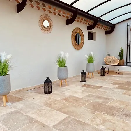 La 'villa Garlaban' En Provence Classee 5***** * Aubagne