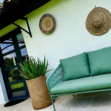 Villa La 'villa Garlaban' En Provence Classee 5***** Aubagne